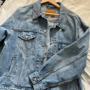Aritzia Denim Forum Ali Oversized Jacket